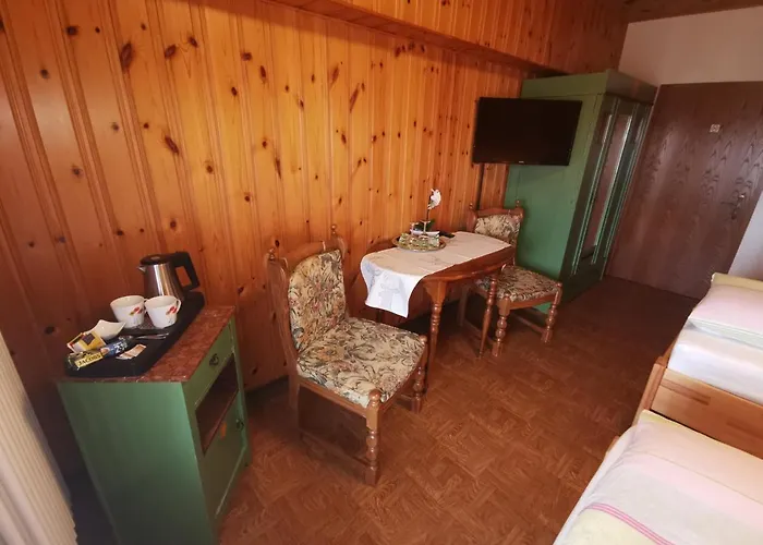 Adler بيت ضيافة Bannholz